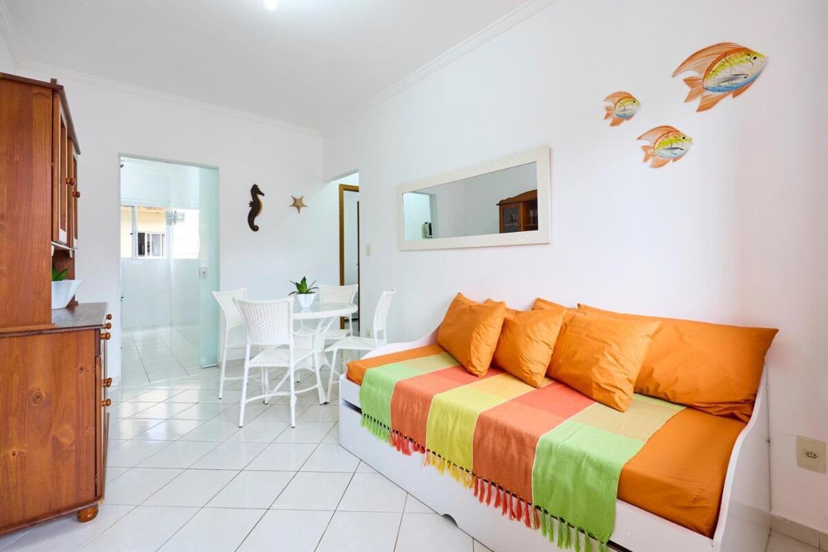 Bh14: Apto Aconchegante, Com Ar E Piscina